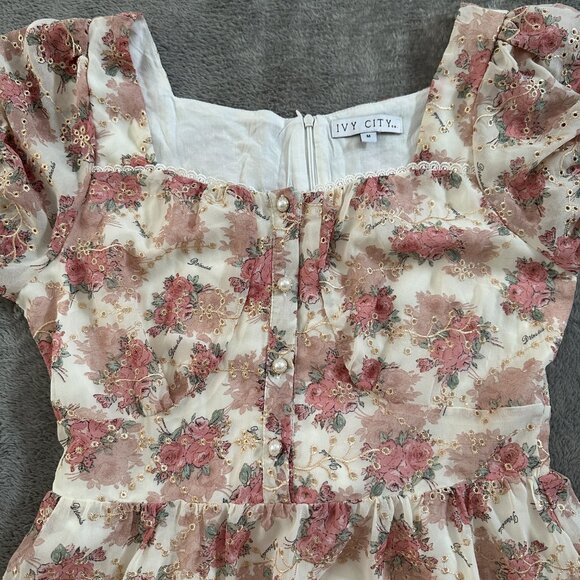 Ivy City Co Cottage Floral Midi Dress Women's size LARGE - Picture 6 of 7